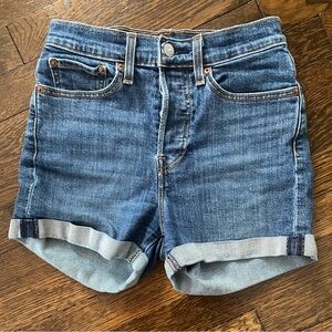 Levi’s Denim Jean Shorts - 27